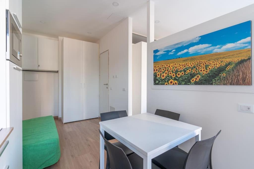 Cimiano Suite 22, New Apartment Милан Экстерьер фото