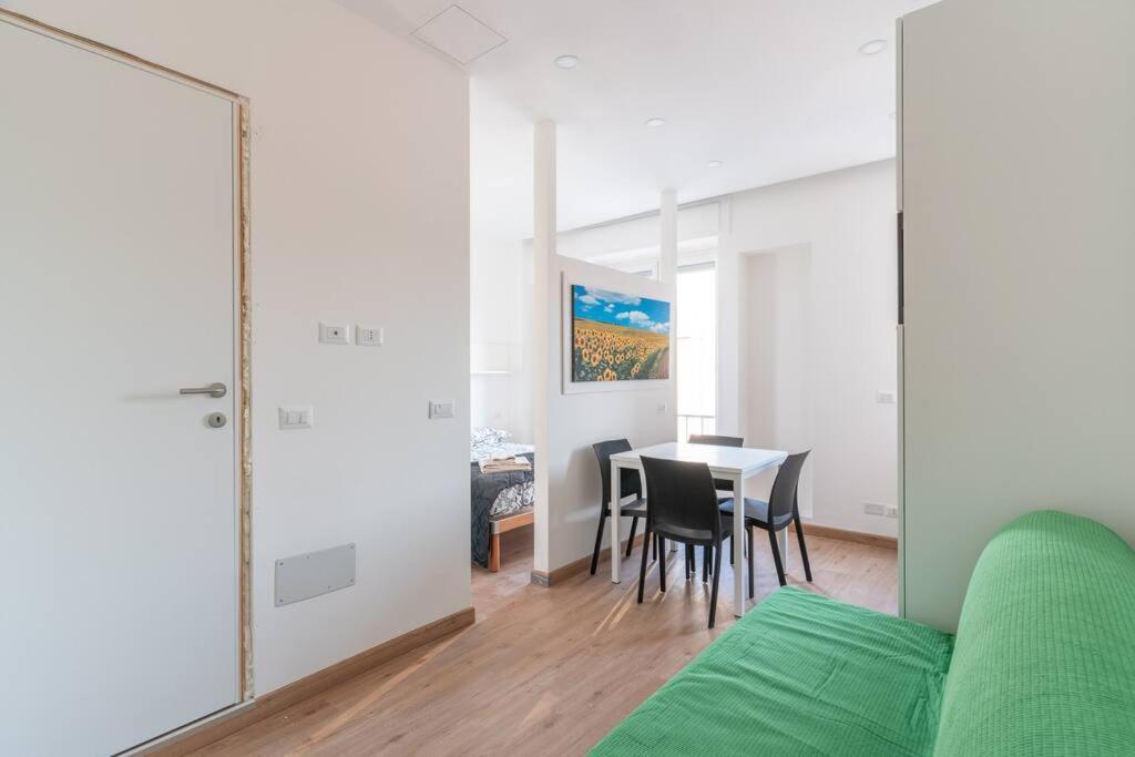 Cimiano Suite 22, New Apartment Милан Экстерьер фото